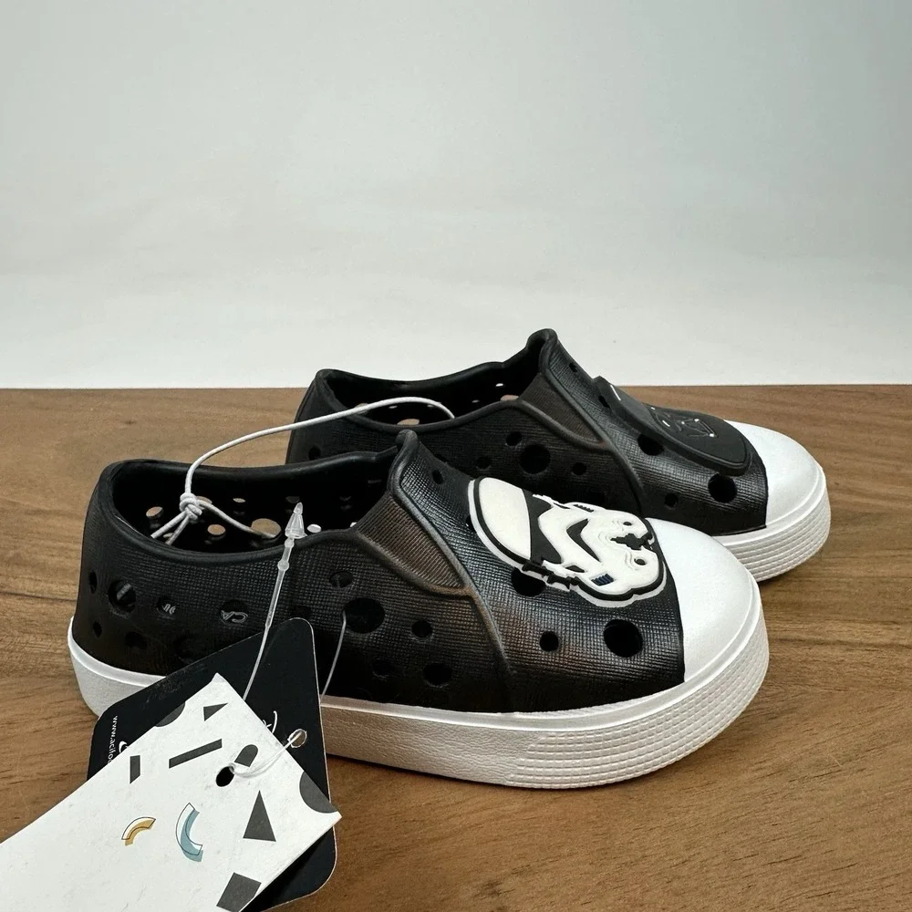 New‎ Little Kids Harper Canyon Disney Star Wars Water Slip On Shoe Sandals 6 C